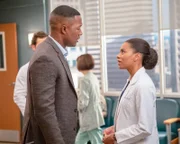 Flex Alexander (Evan Forrester), Kelly McCreary (Dr. Maggie Pierce).
