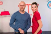Anke Engelke(r.)