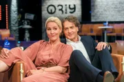 RADIO BREMEN 3nach9 Judith Rakers und Giovanni di Lorenzo © Radio Bremen/Matthias Hornung, honorarfrei - Verwendung gemäß der AGB im engen inhaltlichen, redaktionellen Zusammenhang mit genannter RB-Sendung und bei Nennung "Bild: Radio Bremen/Matthias Hornung" (S2). Radio Bremen, Presse- und Öffentlichkeitsarbeit, 28100 Bremen, Tel: 0421/246-41017, Fax: -41096, presseinfo@radiobremen.de, www.radiobremen.de/presse