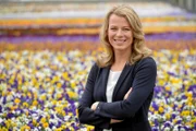 RUNDFUNK BERLIN-BRANDENBURG rbb Gartenzeit - Ulrike Finck. Ulrike Finck ist Moderatorin.