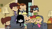 v.li. Lynn, Luna, Lucy, Leni, Luan, Lily, Lana, Lisa, Lola