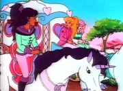Prinzessin Starla ihre Freundinnen Fallon und Tamara sollen das magische Land von Avalon vor bösen Mächten schützen. Doch die böse Hexe Lady Kale will die Kronjuwelen besitzen, um die Herrschaft über Avalon zu erlangen.