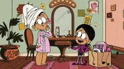 L-R: Carlota, Ronnie Anne