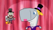 Pearl (r.)