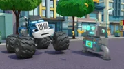 Crusher (l.)