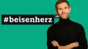 Moderator Micky Beisenherz widmet sich mit jeweils zwei Gästen ihren Social-Media-Timelines.