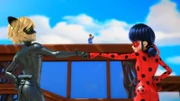Marinette Dupain-Cheng und Adrien Agreste (li.)