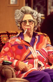 Yetta Rosenberg (Ann Morgan Guilbert)