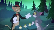 Tom (r.)