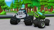 In Reifenhausen verschwinden auf rätselhafte Art und Weise allerlei Dinge. Als auch noch Crushers Lieblingsspielzeug "Truckie" verschwindet, vermuten die Trucks, dass ein mysteriöser Räuber dahintersteckt und wollen den Reifenspuren folgen, um ihn zu schnappen.