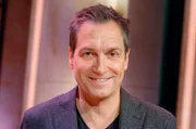 "Nuhr im Ersten", angriffslustiges und scharfzüngiges politisches Kabarett mit Dieter Nuhr.