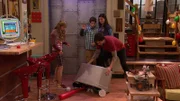 L-R: Sam Puckett (Jennette McCurdy), Freddie Benson (Nathan Kress), Spencer Shay (Jerry Trainor), Carly Shay (Miranda Cosgrove)