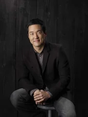 (2. Staffel) - Stets gewillt, komplizierte Mordfälle zu lösen: Kimball Cho (Tim Kang) ...