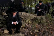 Zuerst von links: William Murdoch (Yannick Bisson)