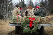 The beautiful wreath adorning the back of the Kilcher's hayride.