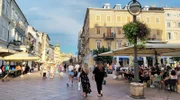 Die Fußgängerzone Korzo mit ihrer k.u.k.-Architektur ist das Herz von Rijeka