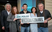 Regisseur Michael Zens, Katharina Schenk, Jakob Seeböck, Julia Cencig, ORF-Fernsehfilmchef Dr. Heinrich Mis.