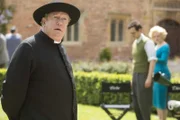 Father Brown (Mark Williams) hält sich an einem Filmset auf, als zur gleichen Zeit ein Mord geschieht. Seine Ermittlungen beginnen.