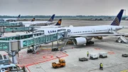 Bildunterschrift: Auf dem Flughafen München landen und starten pro Stunde etwa 90 Flugzeuge.