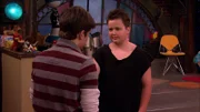 v.li.: Freddie Benson (Nathan Kress), Gibby (Noah Munck)