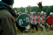 Warriors - Viking Terror, Die Krieger - Wikinger Host Terry Schappert watches on as the Vikings charge.