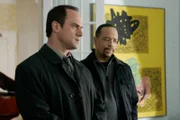 LAW & ORDER: SPECIAL VICTIMS UNIT -- "Clock" -- Pictured: (l-r) Christopher Meloni as Det. Elliot Stabler, Ice-T as Det. Odafin "Fin" Tutuola -- NBC Photo: Virginia Sherwood