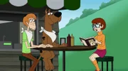 L-R: Shaggy Rogers (Matthew Lillard),  Scooby-Doo (Frank Welker), elma Dinkley (Kate Micucci)