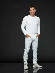 Phil Dunphy (Ty Burrell)