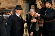 Detective Murdoch (Yannick Bisson, l.) untersucht einen Mordfall in Chinatown.