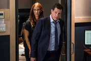 Back to front: Carrie (Poppy Montgomery), Al (Dylan Walsh)