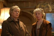 v.li.: Pam Ferris (Elspeth McGillicuddy), Geraldine McEwan (Miss Jane Marple).