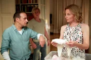 Als Andrea (Carina Wiese) wissen will, warum Semir (Erdogan Atalay, l.) eine Pulsuhr trägt, behauptet er, Paul (Daniel Roesner) habe sie ihm geschenkt.