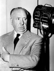 Die legendäre TV-Serie "Alfred Hitchcock presents" besteht aus 266 Folgen, die von 1955 bis 1962 produziert wurden.