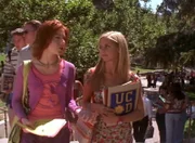 L-R: Willow (Alyson Hannigan), Buffy Summers (Sarah Michelle Gellar)