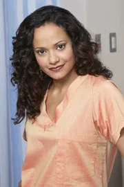 (4. Staffel) - Liebt ihren Job: Krankenschwester Carla Espinosa (Judy Reyes) ...