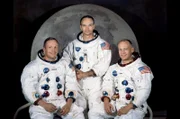 Im Januar 1969 stellte die Nasa die Astronauten vor, die mit "Apollo 11" zum Mond fliegen sollten: Buzz Aldrin (re.) und Neil Armstrong (li.) würden, unterstützt von Mike Collins (Mi.) im Kommandomodul, als erste Menschen den Erdtrabanten betreten.