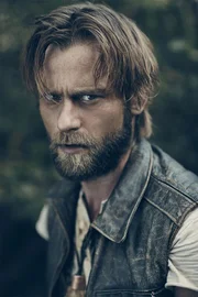 Asa Farrell (Joe Anderson)