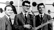 Teenie-Star und "netter Junge von nebenan" – in den 50er Jahren stürmt Buddy Holly mit seiner Band "The Crickets" die Charts.
