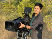 Kamerafrau Pooja Rathod.