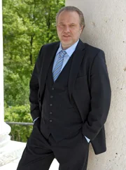 Hauptkommissar Richard Voss (Jan-Gregor Kremp)