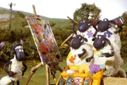 Shaun schafft gemeinsam mit den anderen Schafen ein Werk im Stile großer „action painting“ Künstler. Der Farmer ist schockiert, bis er erfährt, dass man für so ein Bild eine Menge Geld bekommt...
