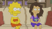 "Die Simpsons", "Das Mädchen im Bus." Während um Lisa herum wieder einmal alles im Chaos versinkt, fällt ihr Blick auf eine Oase stillen Glücks. Vom Schulbus aus beobachtet Lisa ein gleichaltriges Mädchen, das auf der Veranda Klarinette spielt. Wie sich herausstellt, ist Sam nicht nur musikalisch. Ihre ganze Familie entpuppt sich als sehr kultiviert! Lisa wähnt sich im siebenten Himmel, als sie von Sams Eltern zum Abendessen eingeladen wird. Um zu vertuschen, wie primitiv ihre eigenen Eltern sind, verstrickt sich Lisa alsbald in ein Meer aus Lügen.