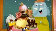 Der tollpatschigen Kellner-Pinguin bringt den beiden die leckersten Torten an den Tisch.