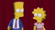 So war das nicht geplant: Das Lied, das Lisa (r.) und Bart (l.) für ihre Heimtstadt Springfield geschrieben haben, kommt nicht sonderlich gut an - zumindest zu Beginn ...