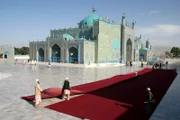 Im Hazrat Ali Schrein beten Schiiten und Sunniten gemeinsam: Masar-e Sharif, Afghanistan