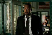 LAW & ORDER -- "Calling Home" Episode 18001 -- Pictured: Jesse L. Martin as Detective Ed Green -- NBC Photo: Will Hart