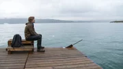 Nikolaj wartet in Itilleq auf das Boot, das ihn zur Goldmine Nalunaq in Südgrönland bringen soll.