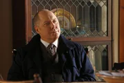 Raymond 'Red' Reddington (James Spader)
