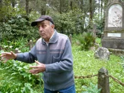 Yorgos Psailas wohnt auf dem britischen Friedhof in Kerkyra.