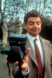 Mr. Bean (Rowan Atkinson) geht heute zum Friseur.